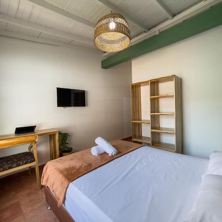 Hotel Casa Las Palmas メデジン エクステリア 写真