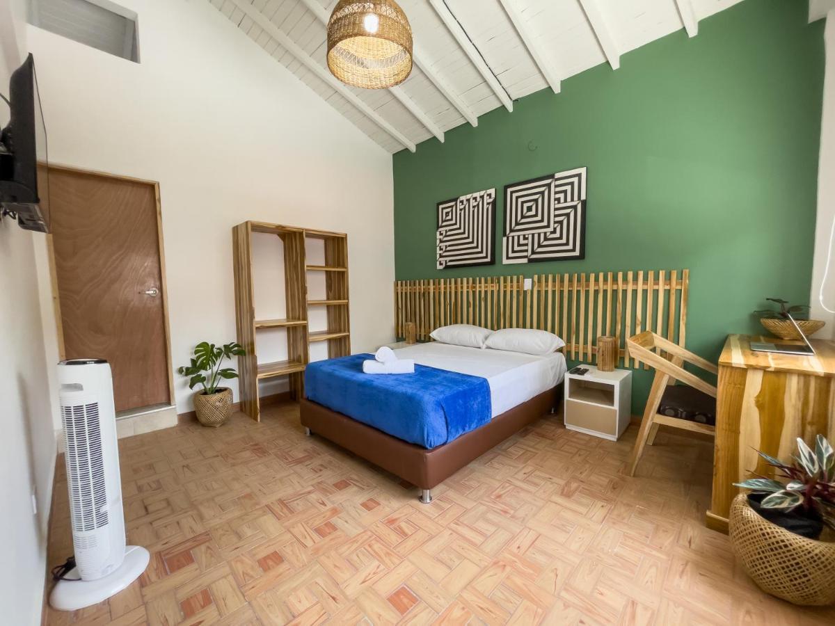 Hotel Casa Las Palmas メデジン エクステリア 写真