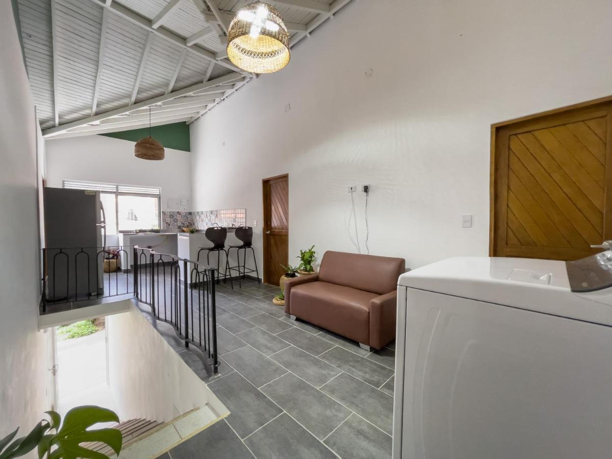 Hotel Casa Las Palmas メデジン エクステリア 写真